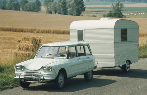 ami_6_break_1966_et_caravane.jpg